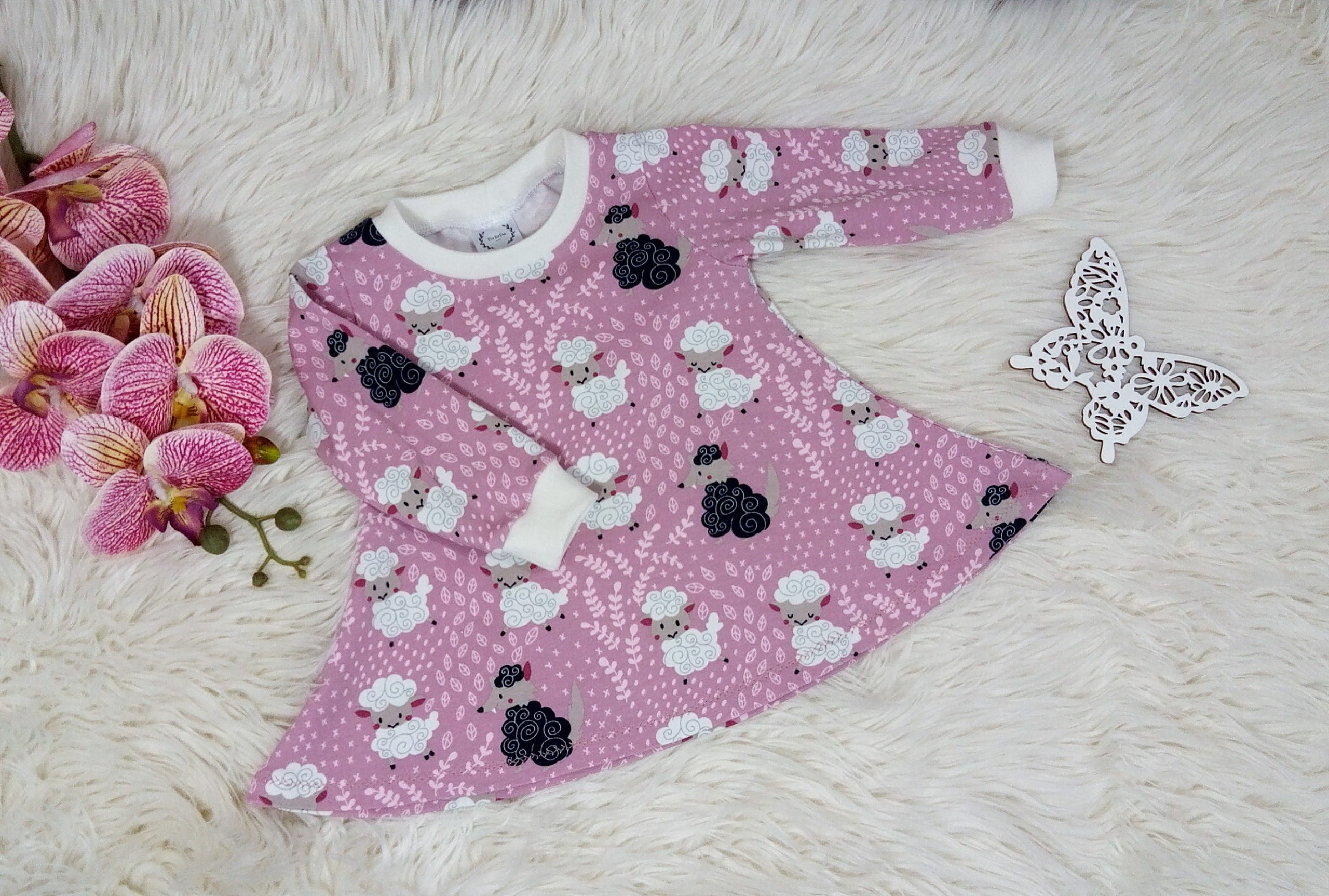 Kleid Schäfchen Gr. 68