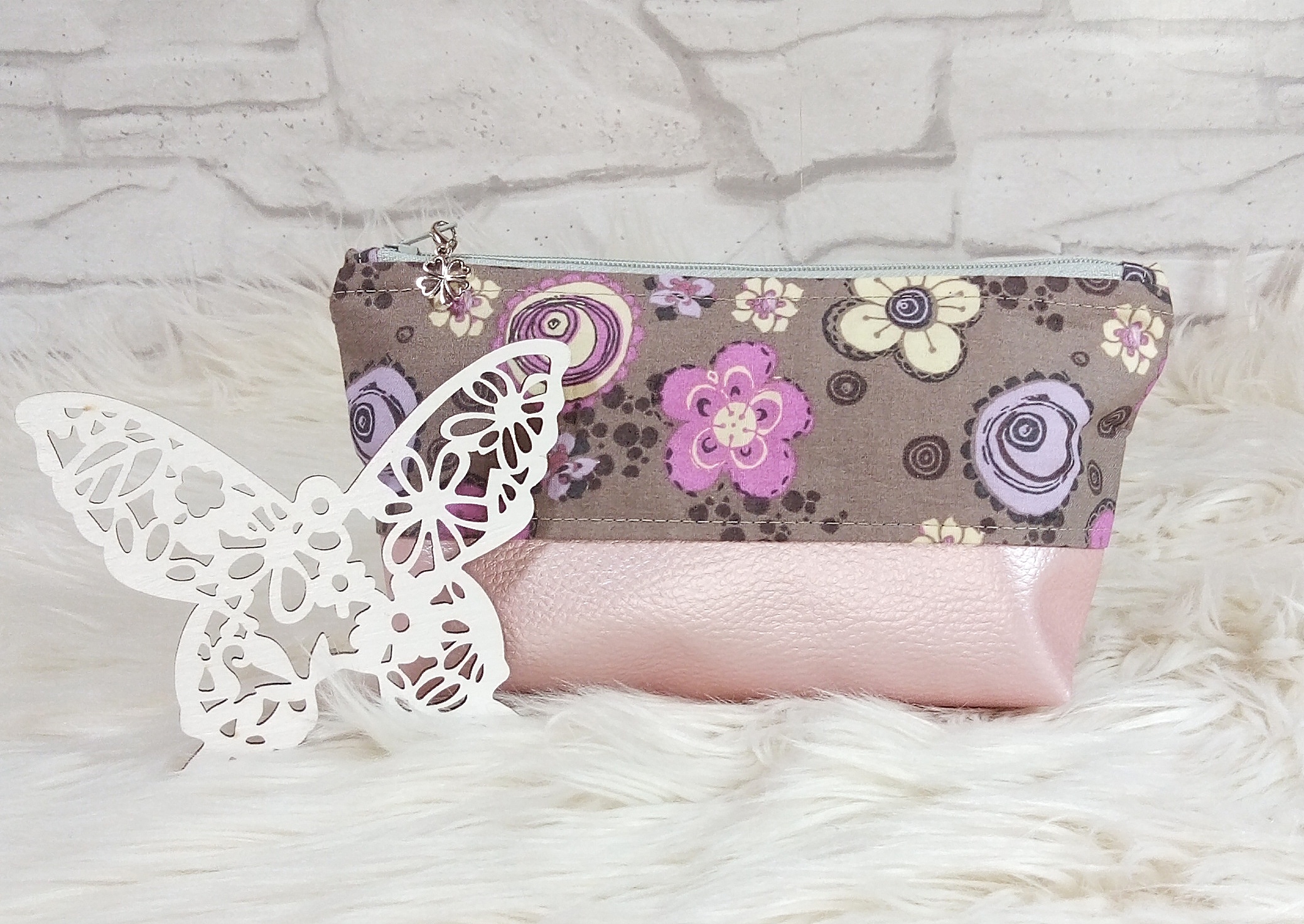 kleine Kosmetiktasche Blumen – Bild 2