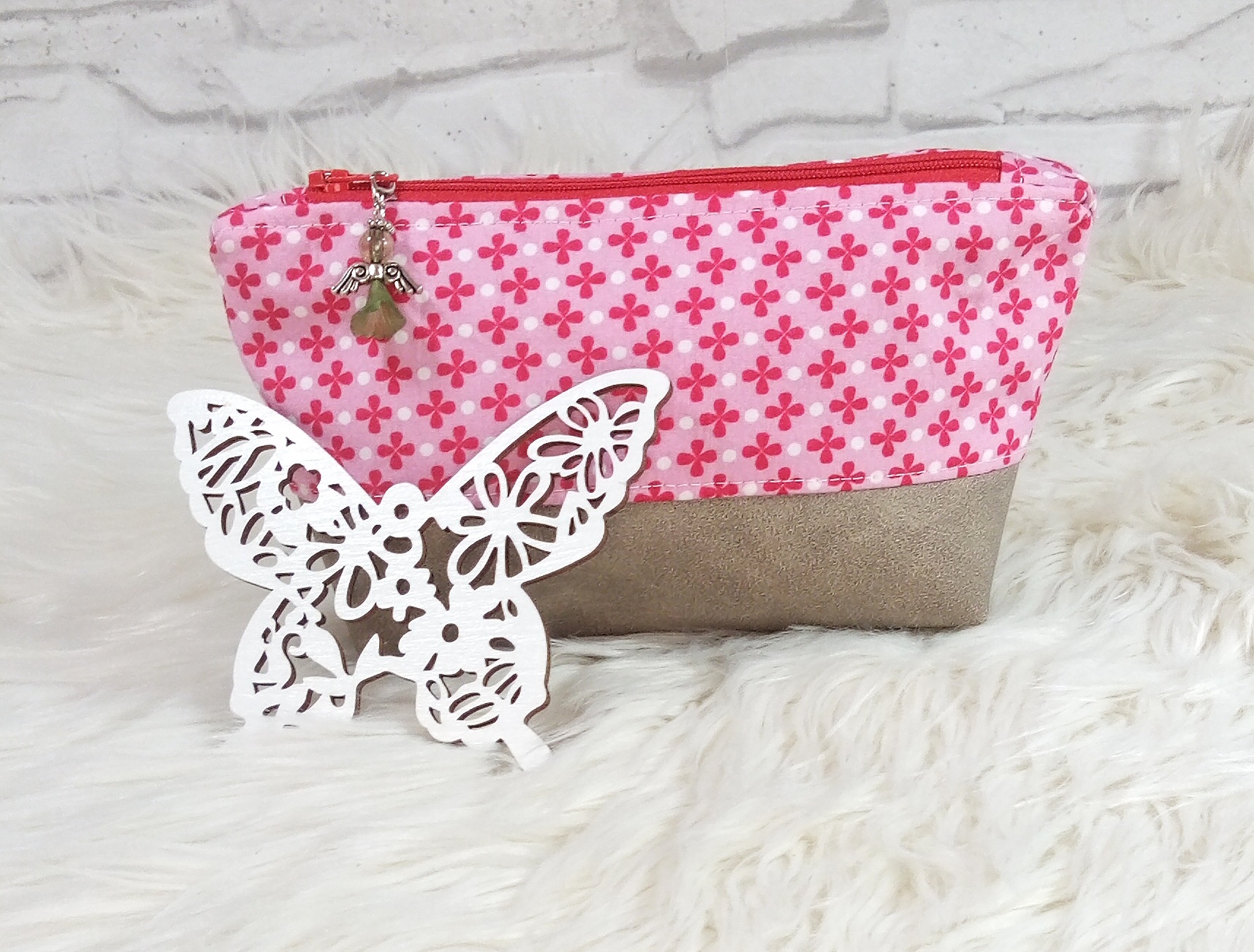 kleine Kosmetiktasche Kreuze