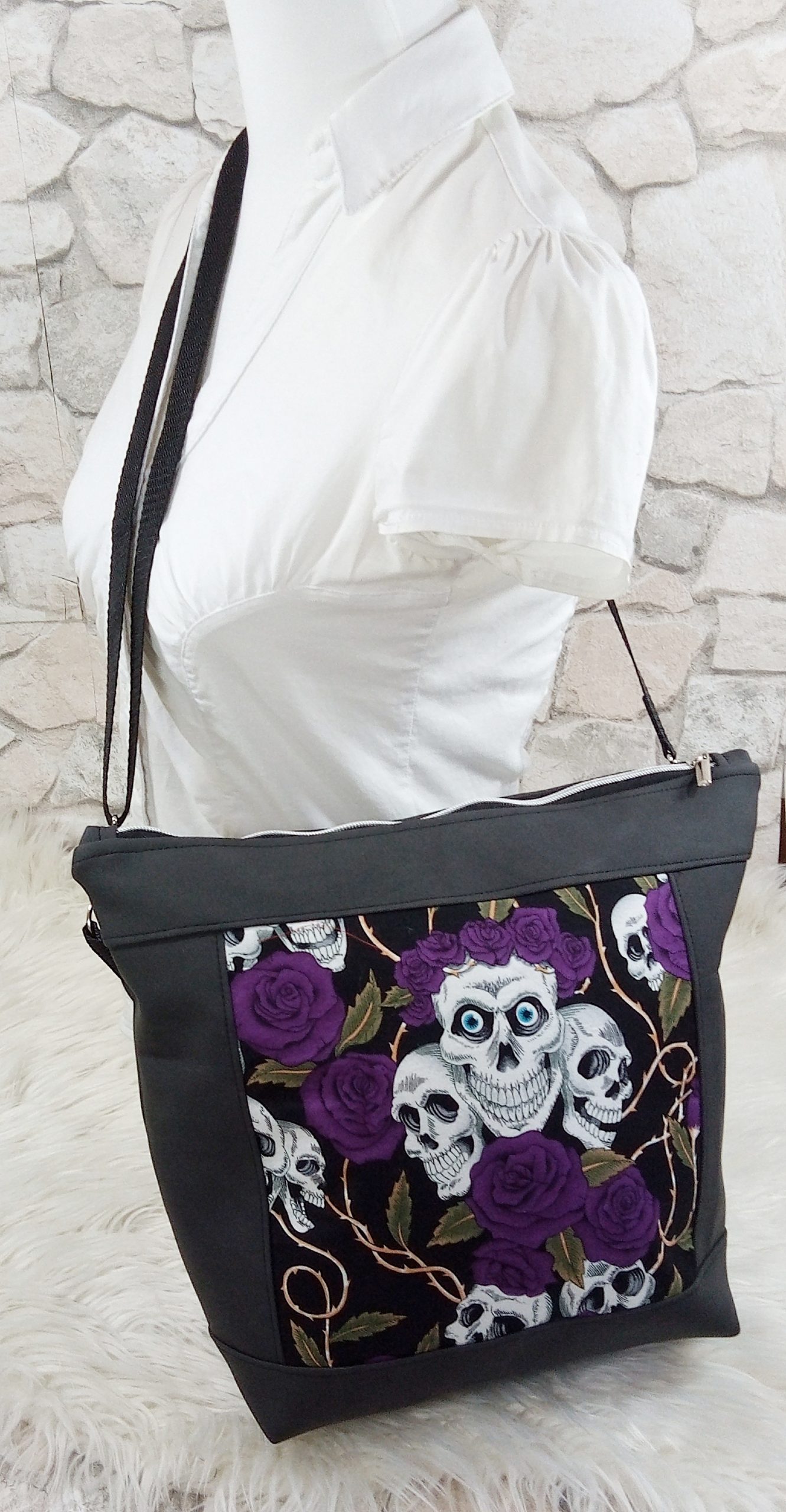 Große Handtasche Skulls – Bild 3
